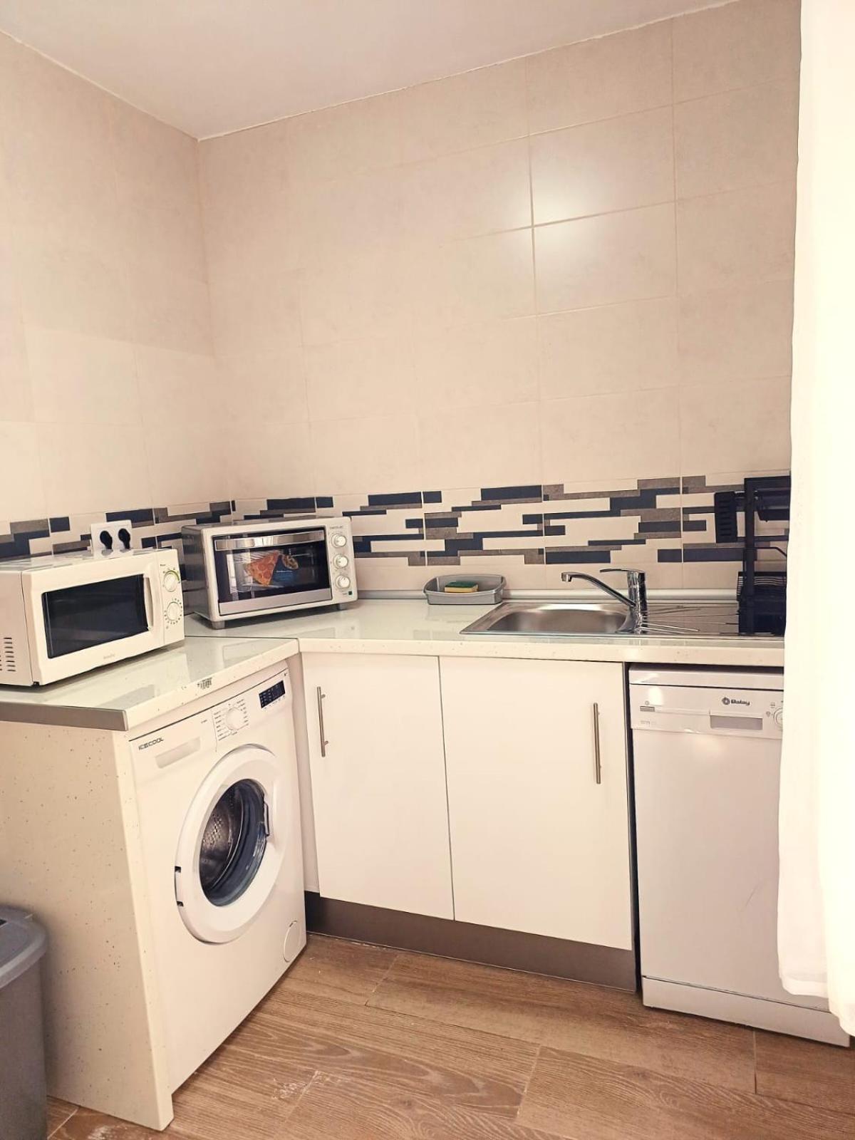 Apartamento Plaza Santa Lucia Renovado Febrero 2025 Севілья Екстер'єр фото